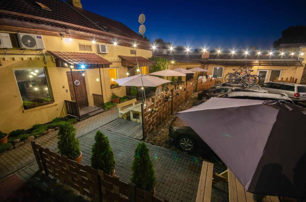 Veldzes Nams Hotel Ventspils Exterior photo