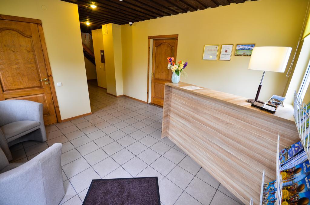 Veldzes Nams Hotel Ventspils Exterior photo